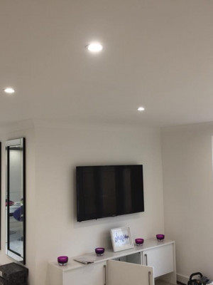 An image of a modern room with new lights